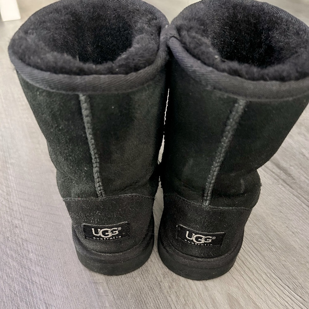 Like new Uggs